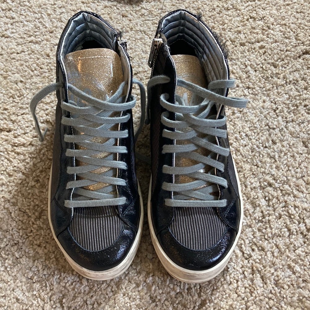 P448 Mid Top Sneakers- Black- Size 36/6